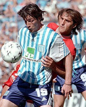 Racing Milito ofrecimiento Mumo