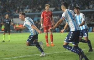 Racing, obligado a mantener una increíble racha ante Huracán