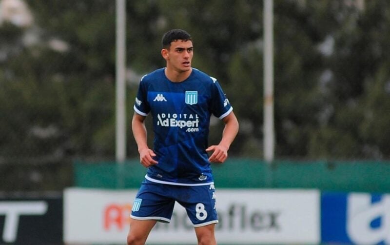 Racing juvenil Paredes Lanús