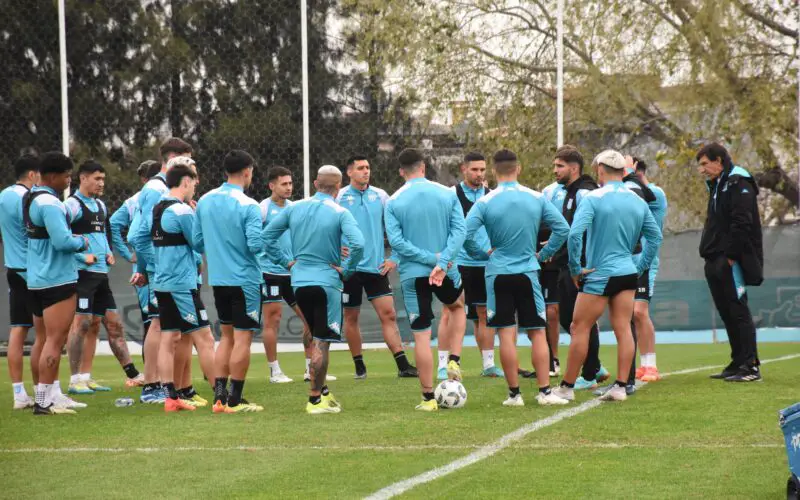 La formación de Racing con Gimnasia