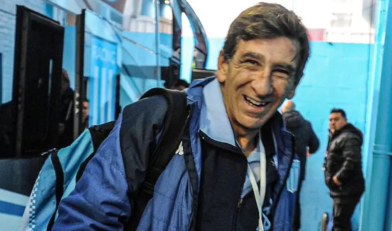 Racing Costas clásico