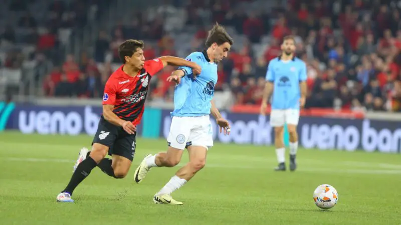 Racing Paranaense cuartos Sudamericana