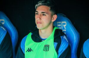 Costas habló de sus principios con los juveniles de Racing