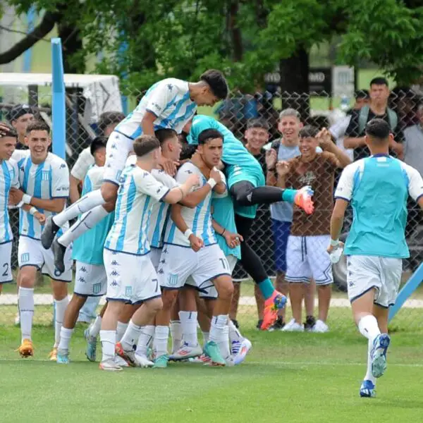 El pibe que Costas subirá a la pretemporada de Racing