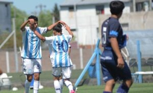 Racing arrasó a Independiente Rivadavia y la Quinta ganó 7-0