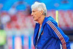 Bombazo: Racing va por José Pékerman