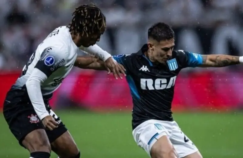 uno x uno de Racing con Corinthians