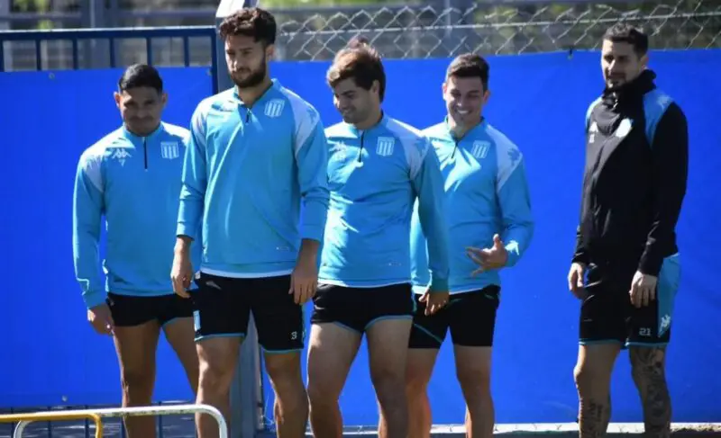 La formación de Racing con Corinthians