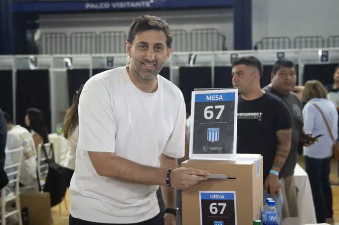 Diego Milito es el presidente de Racing