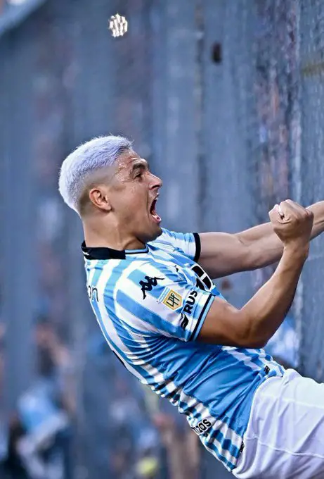 Racing Maxi Salas