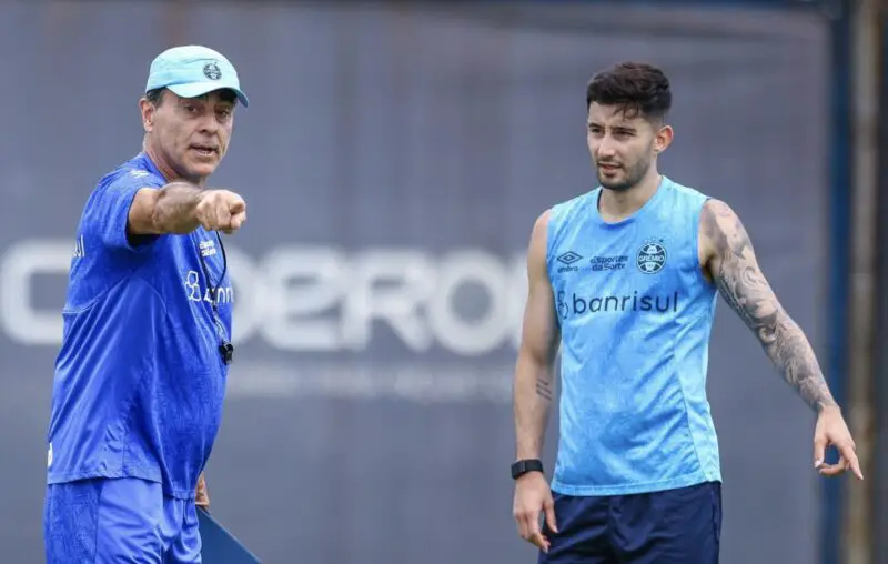 Cambeses no pasa de Racing a Gremio: ¿y Botafogo?