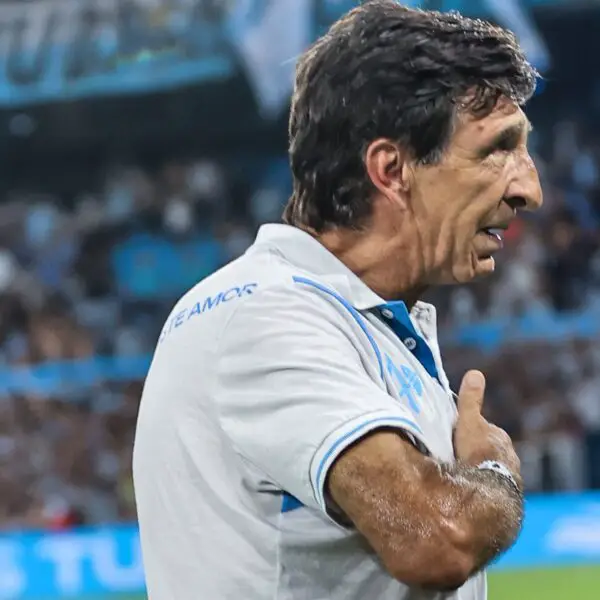 ¿Un problema para Costas en Racing con Tigre?