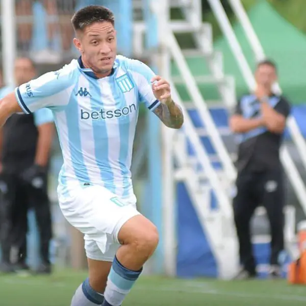 Racing regalo un tiempo ante Belgrano y perdió