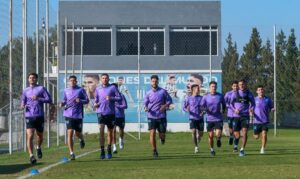 Racing tiene una baja inesperada para recibir a Central Córdoba
